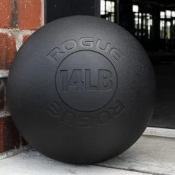 AbMat Medicine Ball -Rogue Fitness Shop AB0017 WEB2 wyng0k