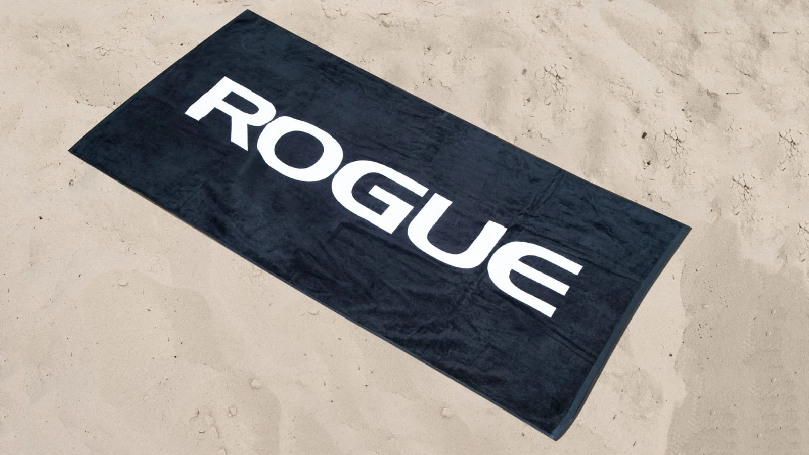 Rogue Fitness Rogue Beach Towel 3 Rogue Fitness Rogue Beach Towel