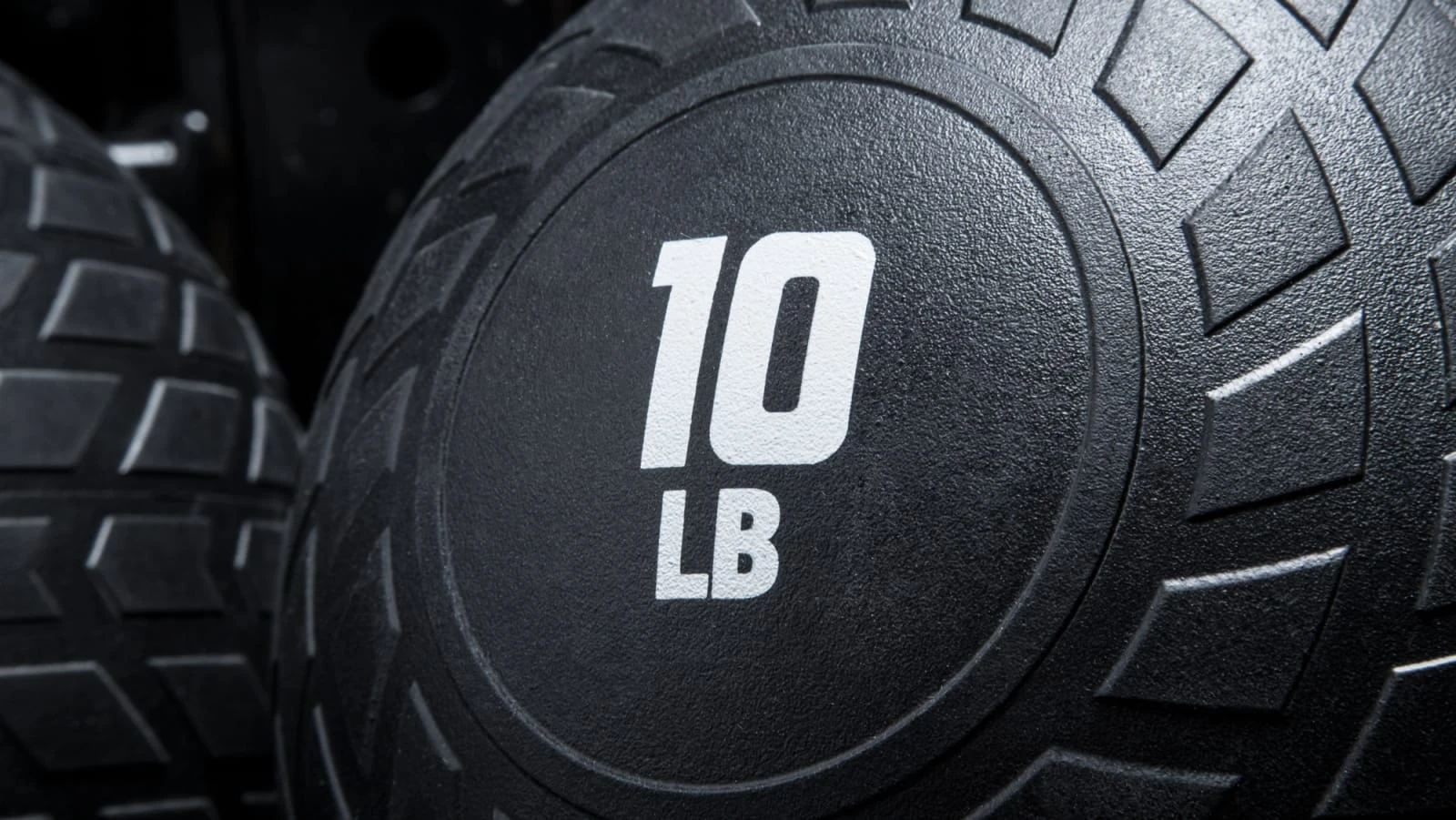 Rogue Fitness Rogue Rubber Medicine Ball 5 Rogue Fitness Rogue Rubber Medicine Ball - Image 3