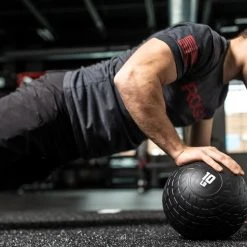 Rogue Fitness Rogue Rubber Medicine Balls - Closeout -Rogue Fitness Shop IP0189 WEB2 qufm5a