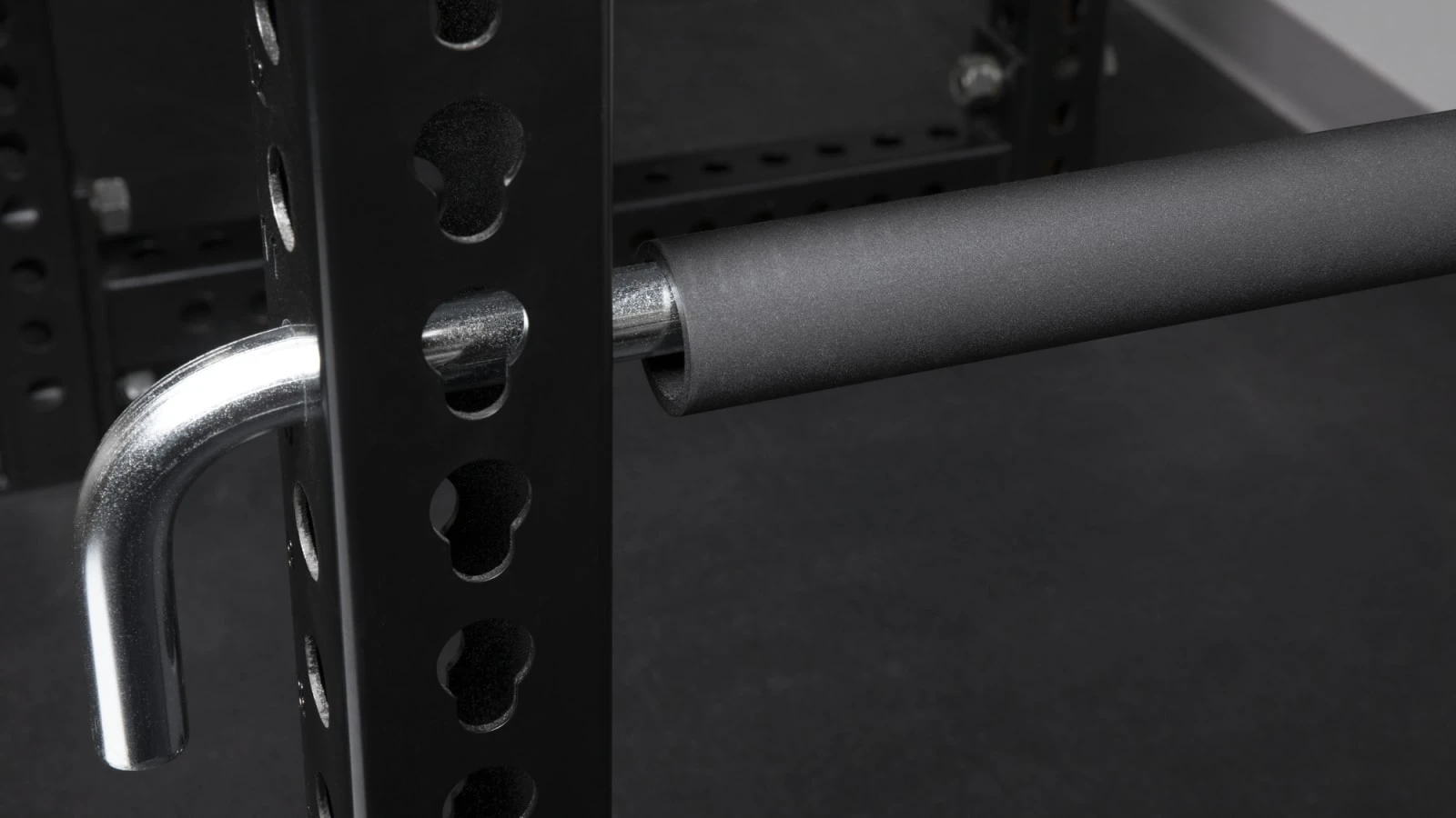 Rogue Fitness Monster Pin And Pipe Safety Sets 5 Rogue Fitness Monster Pin And Pipe Safety Sets - Image 3