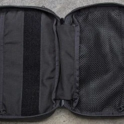 Rogue Fitness Rogue Kit Bag -Rogue Fitness Shop RA1006 web 2 rqbe7t