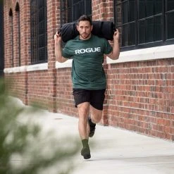 Rogue Fitness Rogue Sandbag 2.0 -Rogue Fitness Shop RA2210 web10 zflj0i