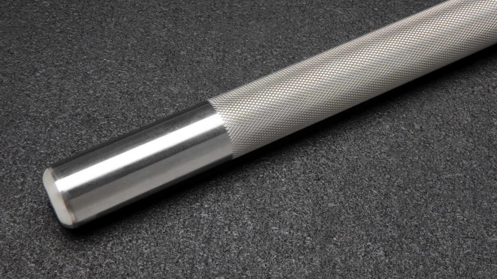 Rogue Fitness Rogue 28mm War Bar - Stainless Steel 6 Rogue Fitness Rogue 28mm War Bar - Stainless Steel - Image 4