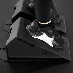 Rogue Fitness Rogue Squat Wedge -Rogue Fitness Shop RA2654 WEB18 lbdtdz