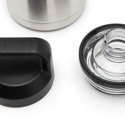 Yeti - Rogue Bottle 36oz.- Chug Cap 8 Yeti - Rogue Bottle 36oz.- Chug Cap -Rogue Fitness Shop YT0053 WEB2 pd0eoz